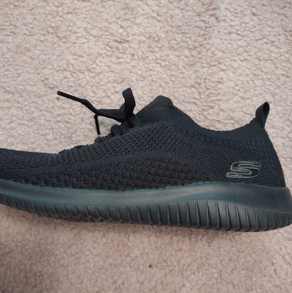 Skechers Memory Foam Shoes - Picture 2 of 11